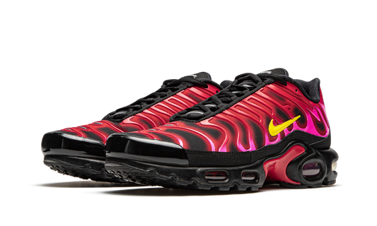 Air Max Plus TN "Supreme - Black / Red" DA1472 600
