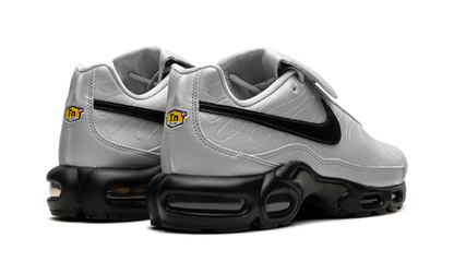 Air Max Plus "Wolf Grey" HM6850 001