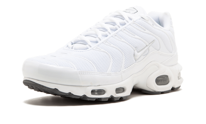 Air Max Plus "Triple White" 604133 139