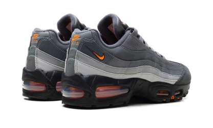 Air Max 95 "Big Bubble Black Total Orange" IV5767 002