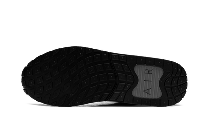 Air Max Solo "Black / White" HQ2572 001