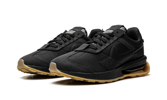 Air Max Pre-Day "Black Gum" DZ4397 001