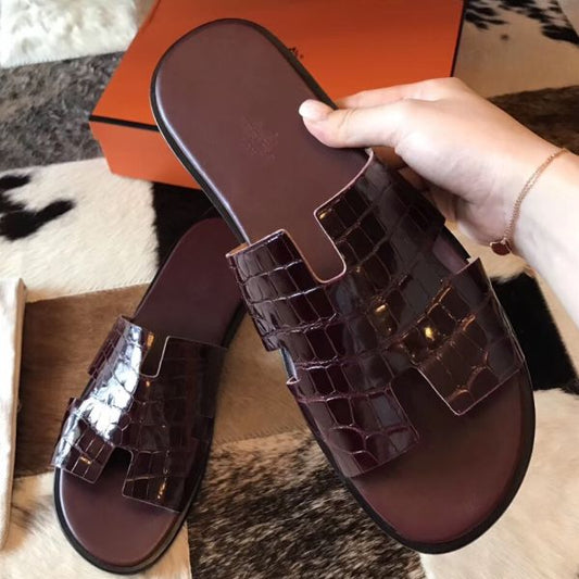 HERM Izmir Sandals In Bordeaux Shiny Niloticus Crocodile