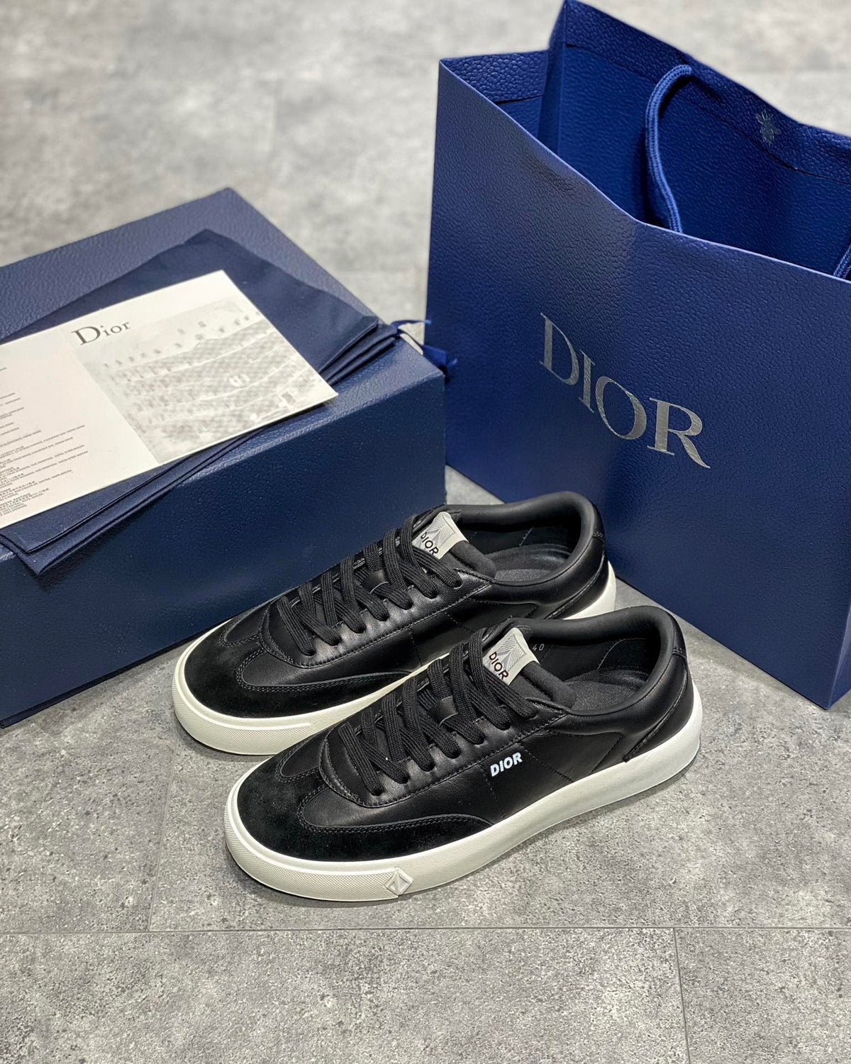 DIO Sneakers