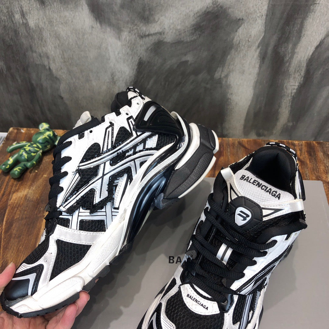 BLCG Sneakers
