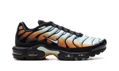 Air Max Plus OG Premium "Desert Monarch" IQ0168 900
