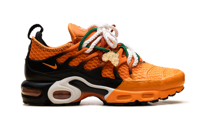 Air Max Plus "Homecoming Safety Orange" IM4960 800